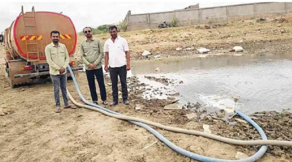 નખત્રાણા ના તળાવમાં પાણી છોડાયુ