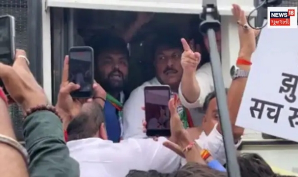 High voltage drama between Congress and BJP