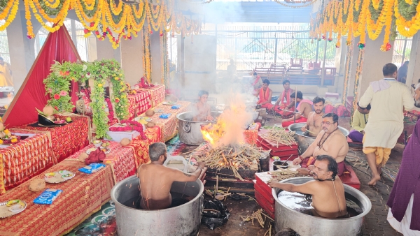 AMBAJI-MA-VARSAD-MATE-PARJANYA