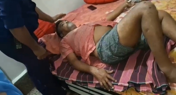 યુવક યુવક