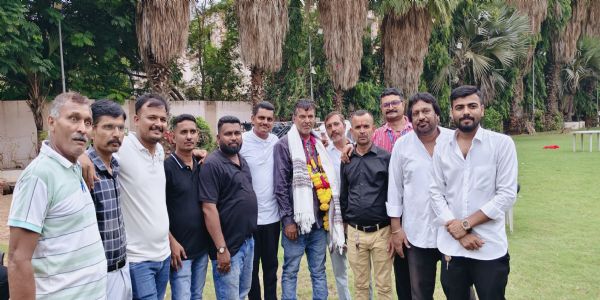 કચ્છના પત્રકાર ઇતિહાસમાં નવો અધ્યાય: ભારે ઉત્સાહ વચ્ચે વિમલ સોની બન્યા પ્રથમ ચૂંટાયેલા પ્રમુખ, ભુજમાં વિજય સરઘસથી ગૂંજ્યું શહેર