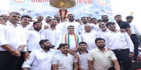 નાયબ મુખ્યમંત્રી હર્ષભાઈ સંઘવીની અધ્યક્ષતામાં, કારગીલ વિજય દિન નિમિતે ભવ્ય કાર્યક્રમ યોજાયો
