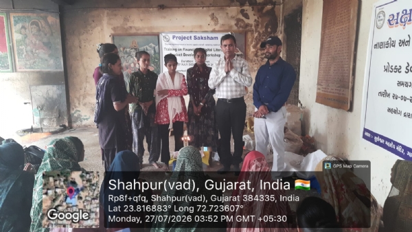 વડનગરના શાહપુરમાં મહિલા સાહસિકો માટે ત્રણ દિવસીય નાણાકીય અને ડિજિટલ સાક્ષરતા તાલીમનો પ્રારંભ
