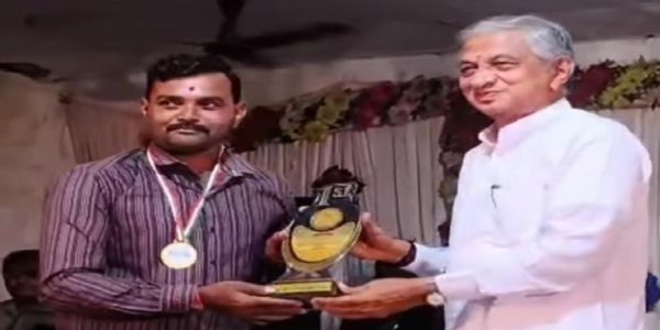 ગઢડામાં અખિલ ભારતીય યુવા કોળી સમાજનો તેજસ્વી તારલાનો 13મો ઇનામ વિતરણ અને સન્માન સમારોહ યોજાયો