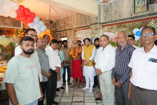 અરવડેશ્વર મહાદેવ ગુરુમહારાજના આશ્રમમાં ગુરુ પૂર્ણિમાની ઉજવણી કરવામાં આવી, અરવડેશ્વર મહાદેવ ગુરુમહારાજના આશ્રમમાં ગુરુ પૂર્ણિમાની ઉજવણી કરવામાં આવી,