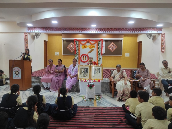 યોગાંજલી વિદ્યાવિહાર ગણેશપુરા ખાતે ગુરુપૂર્ણિમા મહોત્સવ ની ઉજવણી કરવામાં આવી યોગાંજલી વિદ્યાવિહાર ગણેશપુરા ખાતે ગુરુપૂર્ણિમા મહોત્સવ ની ઉજવણી કરવામાં આવી