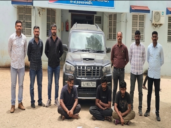નખત્રાણા પોલીસે પકડેલ આરોપીઓ