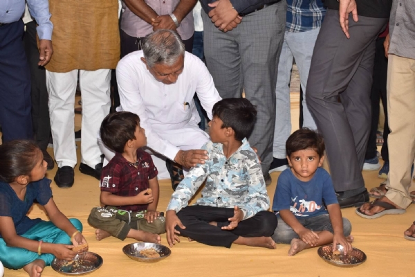 અભિયાન નો પ્રારંભ કરવામાં આવ્યો અભિયાન નો પ્રારંભ કરવામાં આવ્યો