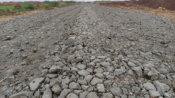 મજીવાણા-કુણવદર માર્ગ બિસ્માર હાલતમાં, વાહનચાલકો અને ગ્રામજનો પરેશાન. મજીવાણા-કુણવદર માર્ગ બિસ્માર હાલતમાં, વાહનચાલકો અને ગ્રામજનો પરેશાન.