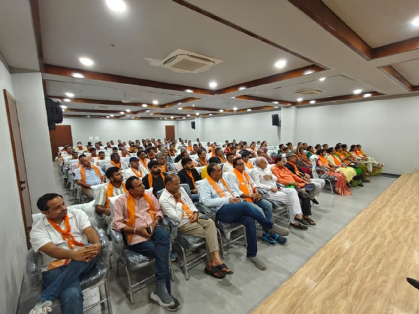 ડૉ. શ્યામા પ્રસાદ મુખર્જી ની 125મી જન્મજયંતિ નિમિતે જિલ્લા ભાજપ કાર્યકર્તા સંમેલન યોજાય. ડૉ. શ્યામા પ્રસાદ મુખર્જી ની 125મી જન્મજયંતિ નિમિતે જિલ્લા ભાજપ કાર્યકર્તા સંમેલન યોજાય.