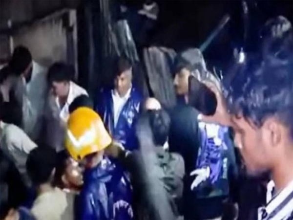Seven killed as three-storey under-construction building collapses in Mankhurd Seven killed as three-storey under-construction building collapses in Mankhurd