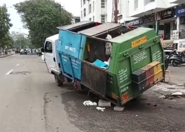 કોર્પોરેશન નું વાહન