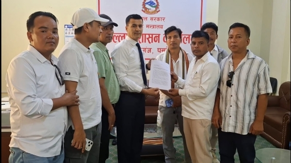 Entry of four-wheelers with Indian number plates resumed in Thori Entry of four-wheelers with Indian number plates resumed in Thori