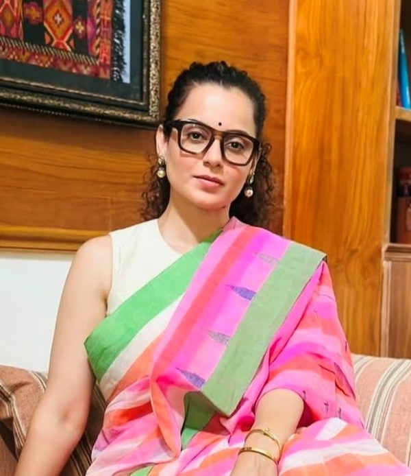 Congress is doing double politics on Ram temple issue Kangana Ranaut Congress is doing double politics on Ram temple issue Kangana Ranaut