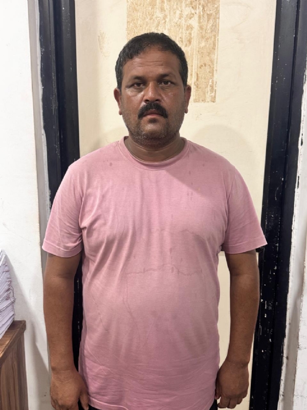 આરોપી આરોપી
