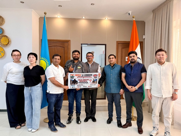 અંગદાનનો સંદેશ લઈને સિદ્ધપુર થી લંડન સુધી બાઈક યાત્રા પર નીકળ્યા ડૉ. કુંજન મોદી