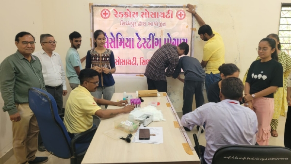 સિદ્ધપુરમાં 176 વિદ્યાર્થીઓના થેલેસેમિયા ટેસ્ટ માટે બ્લડ સેમ્પલ એકત્રિત