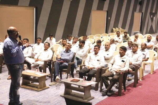 કાજલી ખાતે જિલ્લા અને તાલુકા પંચાયતના પદાધિકારીઓની કાજલી ખાતે જિલ્લા અને તાલુકા પંચાયતના પદાધિકારીઓની