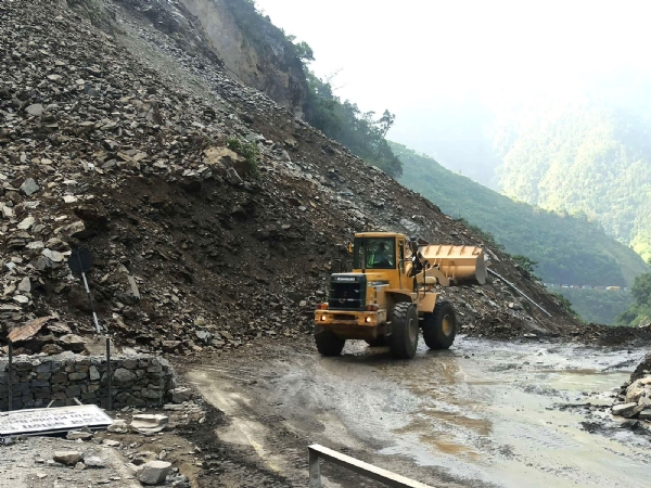 Heavy rains in Nepal cause landslides in several areas, disrupting traffic on major highways