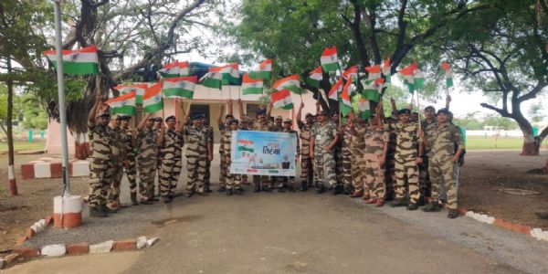 રાષ્ટ્રભક્તિના રંગે રંગાયું રુવા ગામ, CISF ભાવનગર એરપોર્ટ દ્વારા ‘હર ઘર તિરંગા’ અંતર્ગત જાગૃતિ અભિયાન
