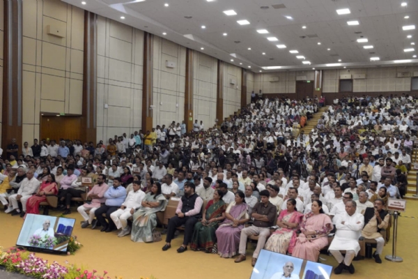 પોરબંદર મહાનગરપાલિકાના સર્વાંગી વિકાસ માટે રાજ્ય સરકાર   દ્વારા રૂ. 55 કરોડની વિકાસ ગ્રાન્ટ ફાળવાઈ.