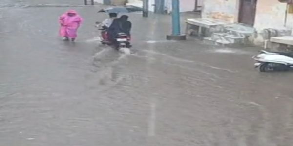 પાટણમાં મેઘરાજાની એન્ટ્રી, ગરમીથી રાહત