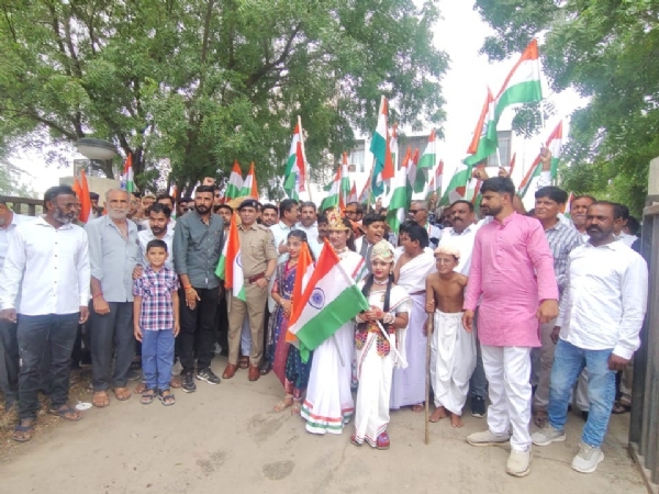 નલિયા ખાતે યોજાઈ તિરંગા યાત્રા