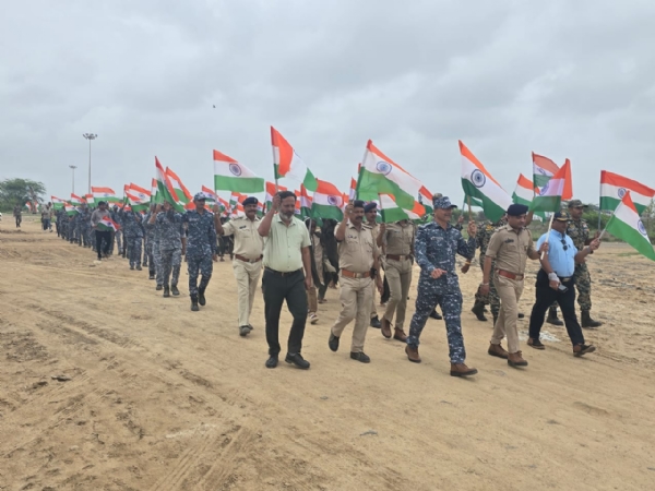 જખૌ બંદર તિરંગા યાત્રા યોજાઈ