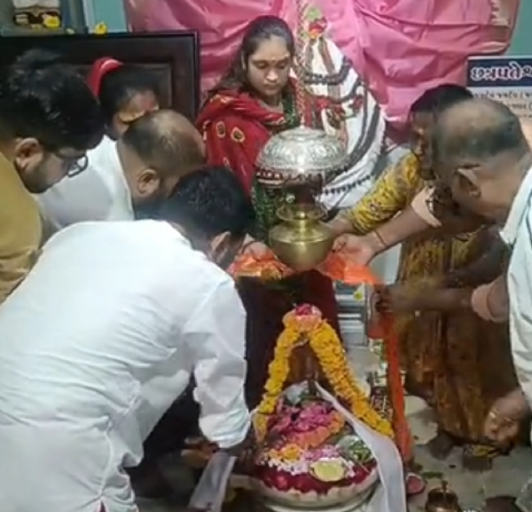 પાટણમાં શ્રાવણ માસની શરૂઆત થતાં ભક્તોમાં અનેરો ઉત્સાહ જોવા મળ્યો.