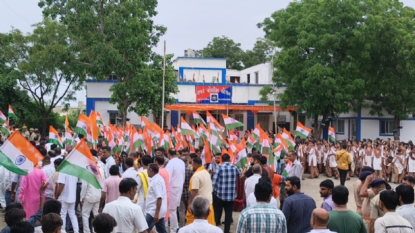 રાપર તિરંગા યાત્રા