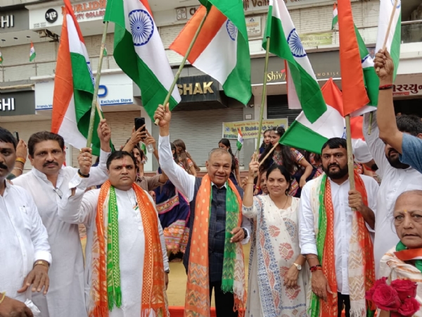 જૂનાગઢમાં નરસિંહ મહેતા સરોવરથી