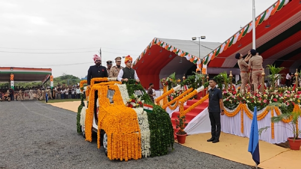 ઝઘડિયા ખાતે ભરૂચ જિલ્લા કક્ષાના 80 મા સ્વાતંત્ર્ય પર્વની થઈi ભવ્ય ઉજવણી