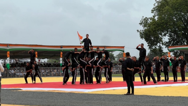ઝઘડિયા ખાતે ભરૂચ જિલ્લા કક્ષાના 80 મા સ્વાતંત્ર્ય પર્વની થઈi ભવ્ય ઉજવણી