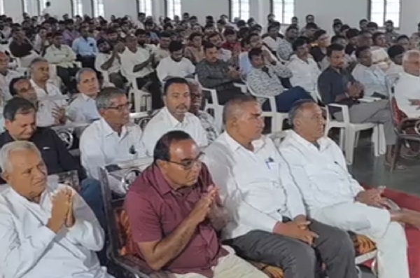પાટણમાં સમસ્ત ચોરાસી કડવા પાટીદાર સમાજ ફાઉન્ડેશન દ્વારા ‘યુવા-84’ અધિવેશન યોજાયું.