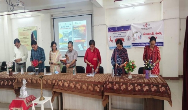 પોરબંદર જિલ્લામાં HIV/AIDS અને STI અંગે જનજાગૃતિ માટે ઇન્ટેન્સિફાઇડ IEC કેમ્પેઇનનું લોન્ચિંગ.