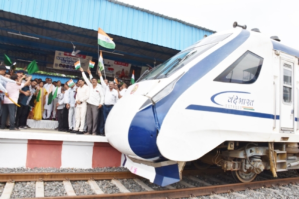 વેરાવળ-સાબરમતી વંદે ભારત