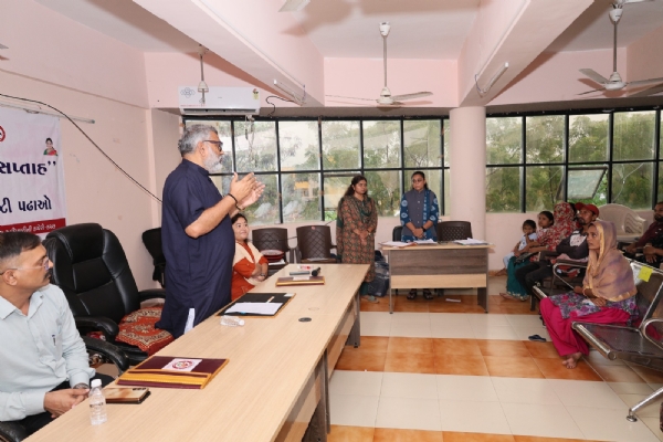 માંડવી ખાતે નારી વંદન કાર્યક્રમ યોજાયો