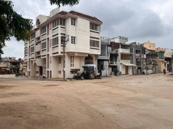 ઉત્તર ગુજરાતનું ‘ડોલરિયા ગામ’ ભાન્ડુ, વિદેશમાં વસેલા ગ્રામજનોના સહયોગથી બન્યું આધુનિક ઉત્તર ગુજરાતનું ‘ડોલરિયા ગામ’ ભાન્ડુ, વિદેશમાં વસેલા ગ્રામજનોના સહયોગથી બન્યું આધુનિક