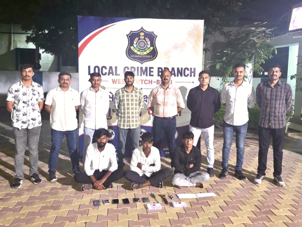 ઘરફોડ ચોરી કેસના આરોપીઓ