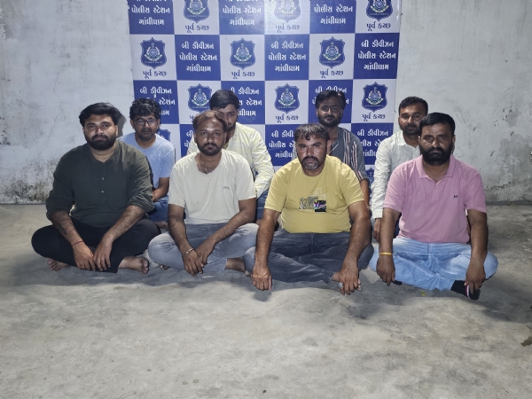 પડાણા જુગાર કેસના આરોપીઓ