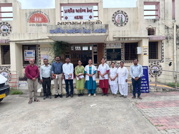 મહેસાણા તાલુકાના નદાસા પ્રાથમિક આરોગ્ય કેન્દ્રની SRM ટીમે મુલાકાત લીધી