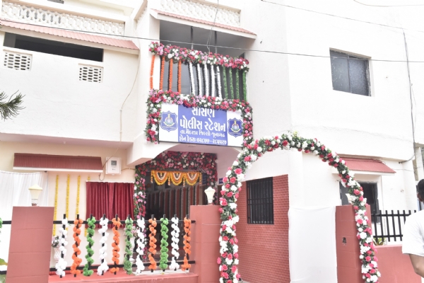 જુનાગઢ જિલ્લાના સહપ્રભારી મંત્રી કૌશિકભાઈ વેકરીયાના હસ્તે સાસણ ખાતે