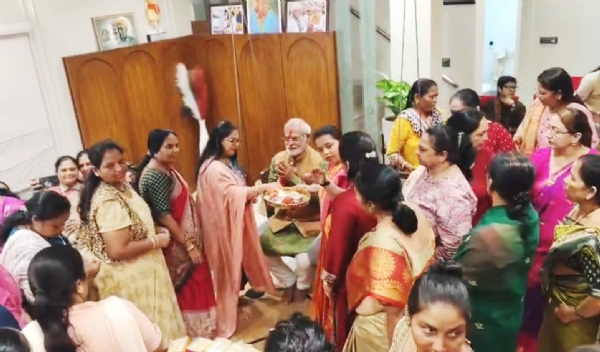 ભરૂચ ભાજપના ઈતિહાસમાં પ્રથમવાર બહેનોએ જિલ્લા પ્રમુખ પ્રકાશ મોદીને રાખડી બાંધી