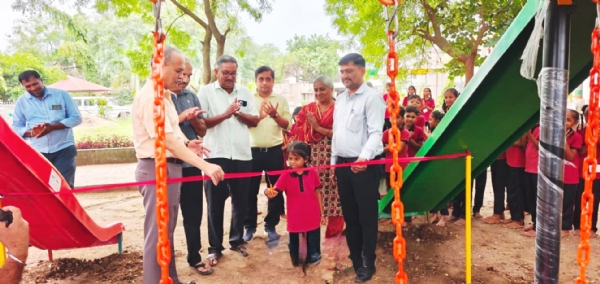 જીએમડીસી વાલિયા દ્વારા સોડગામ શાળાને સીએસઆર હેઠળ રમતગમતના સાધનો આપ્યા જીએમડીસી વાલિયા દ્વારા સોડગામ શાળાને સીએસઆર હેઠળ રમતગમતના સાધનો આપ્યા