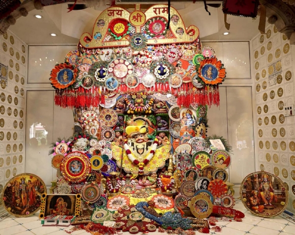 હનુમાન દાદા નો શણગાર