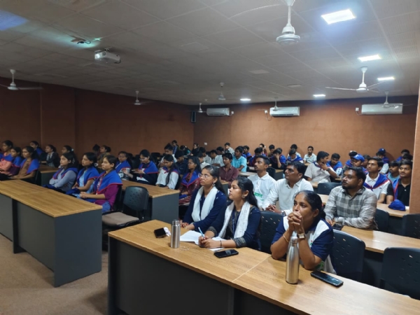 ગીર સોમનાથ જિલ્લામાં ખોલો ઇન્ડિયા સંવાદ ગીર સોમનાથ જિલ્લામાં ખોલો ઇન્ડિયા સંવાદ
