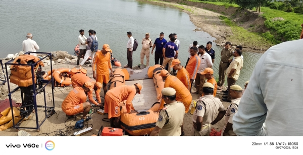 Mock drill held regarding flash flood situation at Palitana Mock drill held regarding flash flood situation at Palitana