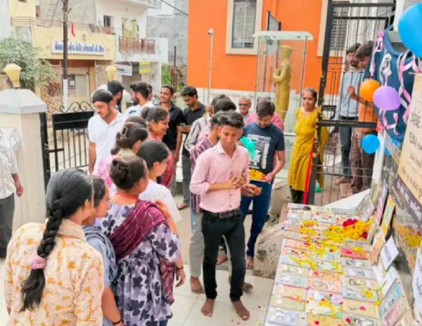 ઊંઝા પુસ્તકાલયમાં રાષ્ટ્રીય શાયર ઝવેરચંદ મેઘાણીની જન્મજયંતિની ઉજવણી