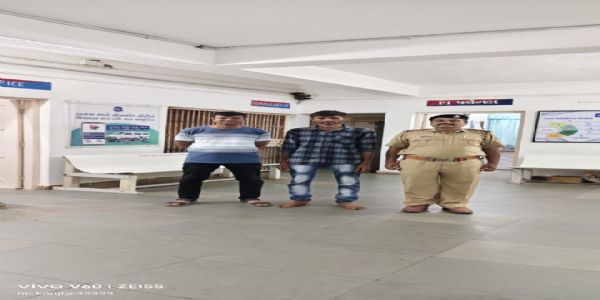 નવીબંદર પોલીસે ગણતરીના કલાકોમાંગુમ થયેલા યુવકને શોધી પરિવાર સાથે કરાવ્યું મિલન