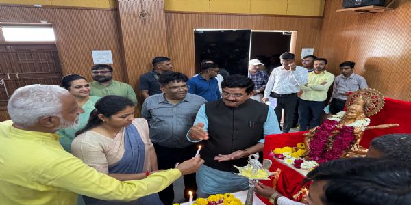 ‘કોઈ ન રહે પાછળ, વિદ્યા વધે આગળ’ના સંકલ્પ સાથે ‘સમરસ વિદ્યાસેતુ અભિયાન’નો કાર્યક્રમ યોજાયો
